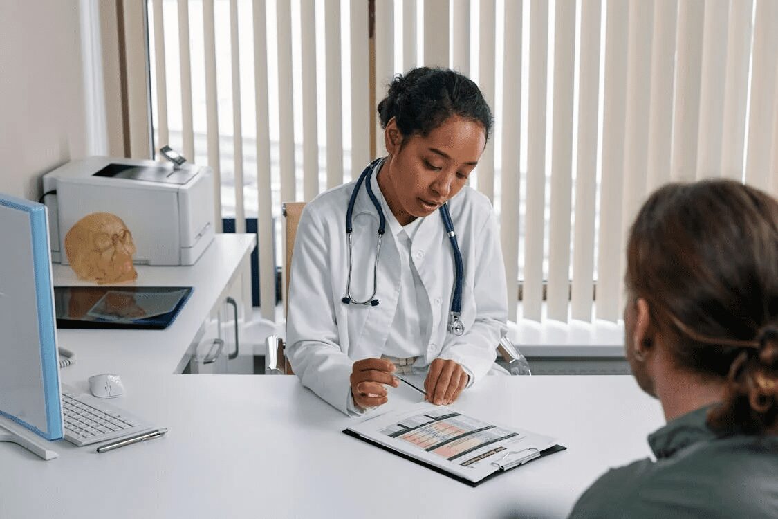 Self-Diagnosis Dos and Don’ts: How to Use the Internet to Your Advantage 10 Self-Diagnosis Dos and Don’ts: How to Use the Internet to Your Advantage